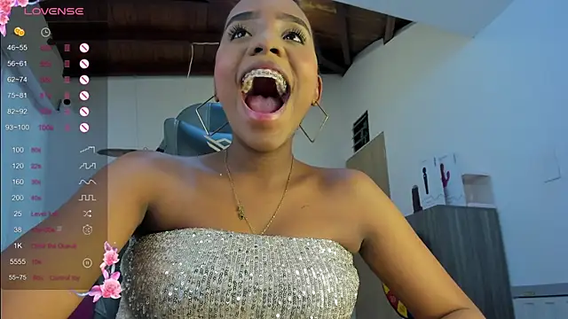 lia 16 online show from January 3, 2025, 9:26 pm