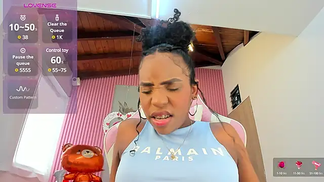 lia 16 online show from February 15, 2025, 6:33 pm