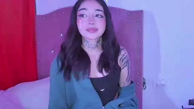 Snapshot of IrisMagiic chatting on September 20, 2025, 1:39 am IrisMagiic online show from September 20, 2025, 1:39 am