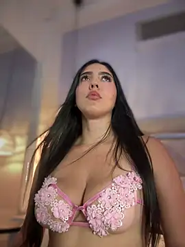 Snapshot of MarianaBenz chatting on March 13, 2025, 3:11 am MarianaBenz online show from March 13, 2025, 3:11 am