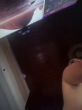 Snapshot of MarianaBenz chatting on October 11, 2025, 11:25 pm MarianaBenz online show from October 11, 2025, 11:25 pm