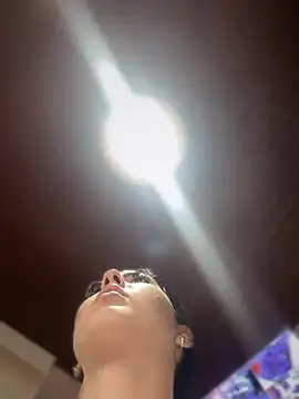 Snapshot of MarianaBenz chatting on October 18, 2025, 11:49 pm MarianaBenz online show from October 18, 2025, 11:49 pm