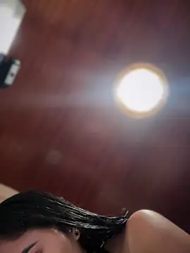 MarianaBenz online show from December 20, 2025, 11:34 pm