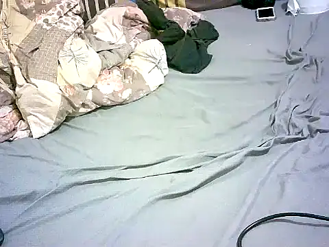 honeypotsweet online show from March 10, 2026, 10:42 am