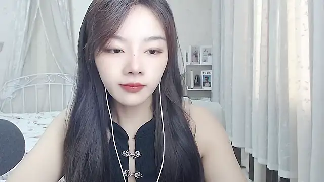 Snapshot of Jenny-Z chatting on June 21, 2026, 1:41 am Jenny-Z online show from June 21, 2026, 1:41 am