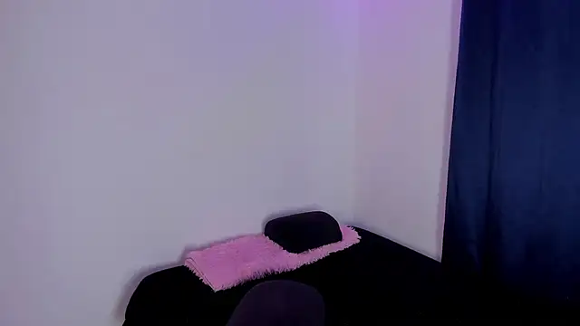 Snapshot of mari_mar69 chatting on January 13, 2025, 11:30 am mari mar69 online show from January 13, 2025, 11:30 am