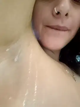 Snapshot of mari_mar69 chatting on January 31, 2025, 2:39 pm mari mar69 online show from January 31, 2025, 2:39 pm