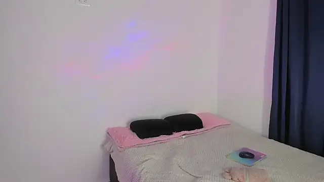 Snapshot of mari_mar69 chatting on March 7, 2025, 8:13 am mari mar69 online show from March 7, 2025, 8:13 am