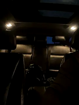 marianmin online show from October 18, 2025, 3:46 pm