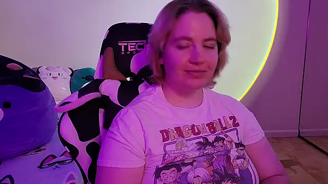 InternetFairy XO online show from January 26, 2025, 7:20 pm