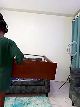 petiteebony 81 online show from January 15, 2025, 6:12 am