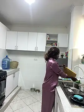 petiteebony 81 online show from March 22, 2026, 9:13 am