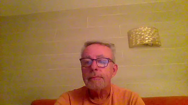 tuggy59 online show from February 17, 2026, 6:21 am