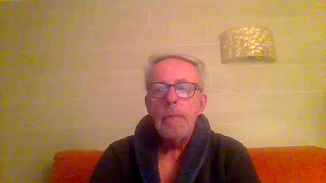 tuggy59 online show from March 8, 2026, 5:55 am