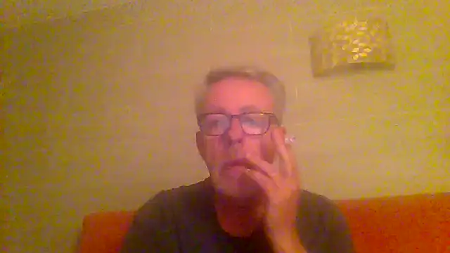 tuggy59 online show from May 5, 2026, 4:20 am