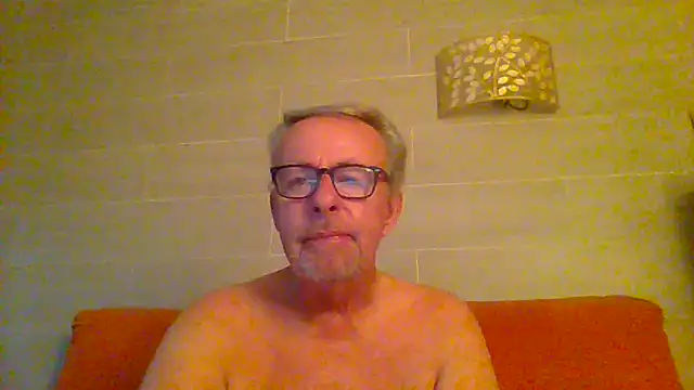 tuggy59 online show from June 27, 2026, 5:01 am