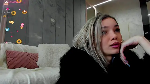 Sassy Teen online show from January 17, 2026, 7:35 am