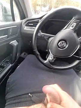 hairydickfr online show from November 18, 2025, 2:54 pm