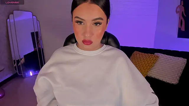 LindseyMoss online show from December 29, 2024, 4:27 am