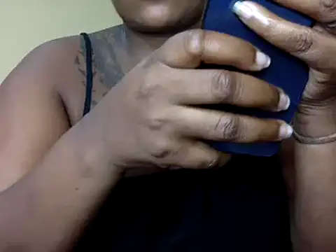 Snapshot of Real1SweetQueen chatting on January 26, 2025, 7:10 am Real1SweetQueen online show from January 26, 2025, 7:10 am