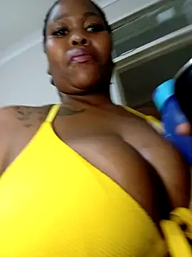 Real1SweetQueen online show from December 14, 2025, 7:58 am