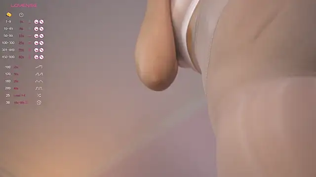 mia colin1  online show from January 24, 2025, 2:28 am