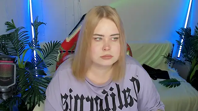 Akemi BBW online show from February 9, 2025, 7:19 pm