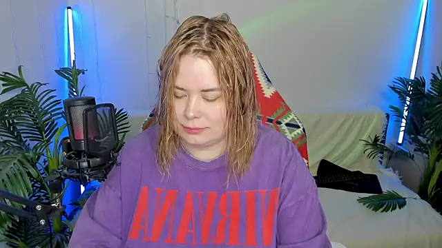 Akemi BBW online show from February 14, 2025, 8:21 am