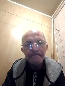 oksana722 online show from January 7, 2026, 5:21 am