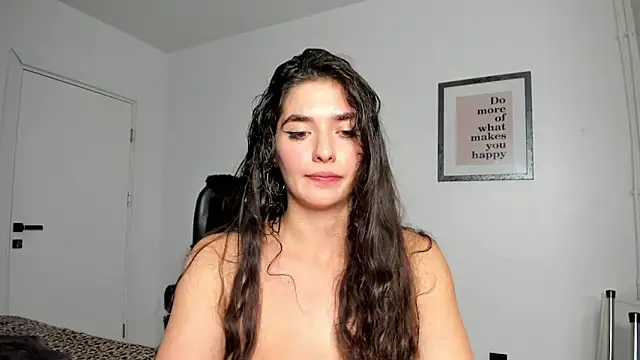 PortraitMarie online show from January 16, 2025, 4:39 pm