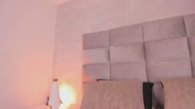 mia crawford online show from February 16, 2026, 12:01 pm