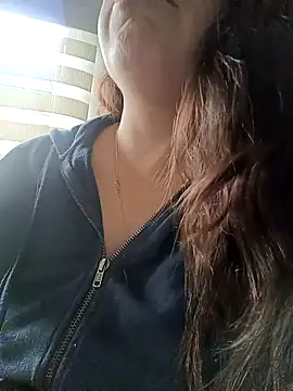 seherlatin online show from October 6, 2025, 7:55 pm