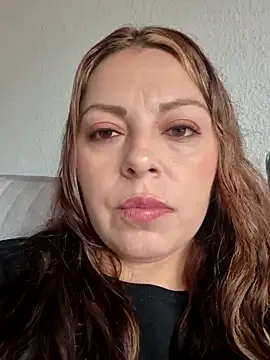 Snapshot of seherlatin chatting on May 15, 2026, 3:30 pm seherlatin online show from May 15, 2026, 3:30 pm