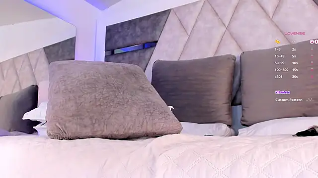 Gabbyy  online show from January 9, 2025, 8:01 pm