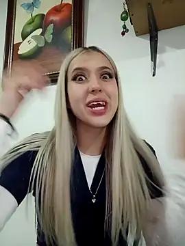 eva-2023 online show from January 21, 2025, 9:25 pm