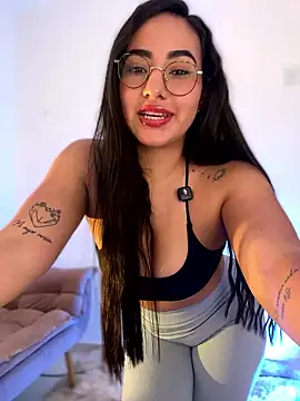 anniesweet02 online show from January 12, 2026, 2:33 pm