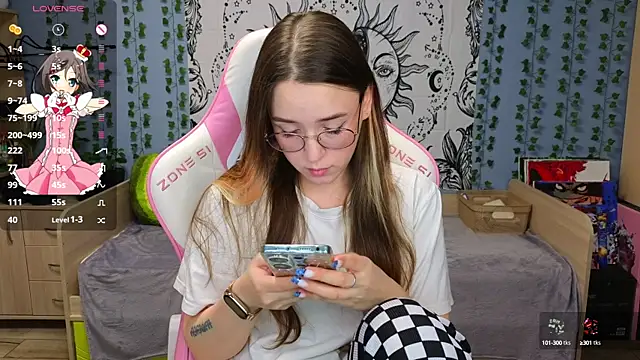 Sweet frosti online show from January 13, 2025, 3:23 am