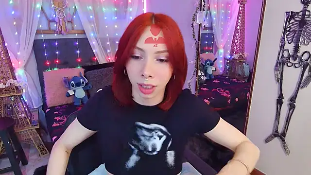 laura olssen online show from February 5, 2025, 12:49 pm