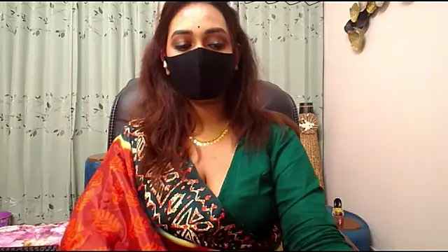 OH-Monica online show from November 2, 2025, 12:02 am