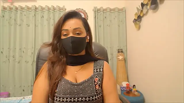 OH-Monica online show from December 15, 2025, 8:57 pm