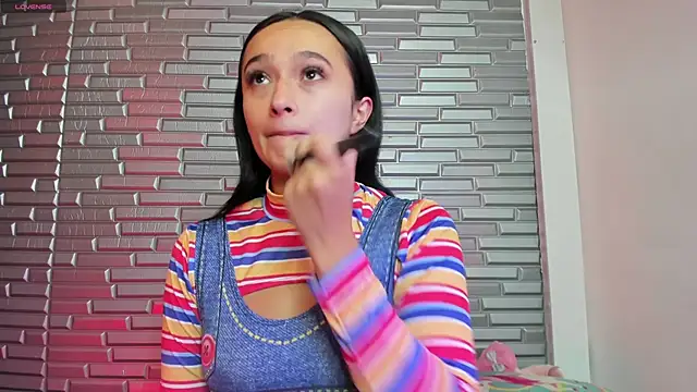 Snapshot of issagarcia chatting on December 29, 2024, 2:00 pm issagarcia online show from December 29, 2024, 2:00 pm