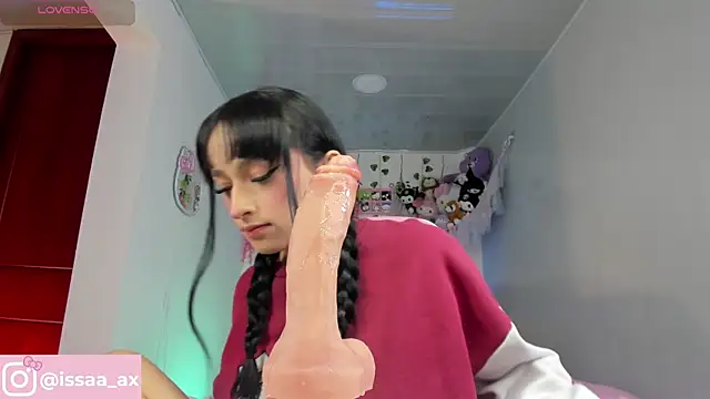 Snapshot of issagarcia chatting on September 28, 2025, 2:06 am issagarcia online show from September 28, 2025, 2:06 am