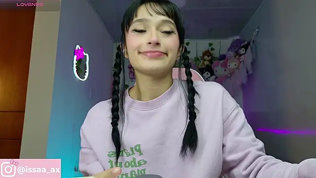 Snapshot of issagarcia chatting on October 18, 2025, 11:49 pm issagarcia online show from October 18, 2025, 11:49 pm