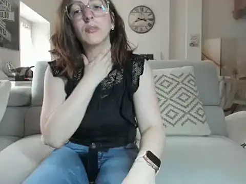 prunelle sexy online show from November 14, 2025, 10:58 am