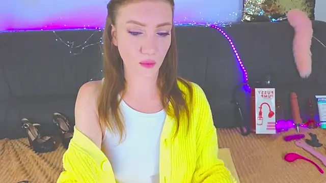 AlexaStoun online show from March 18, 2025, 3:31 pm