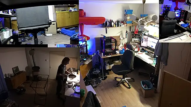 Snapshot of Happy_Michal chatting on November 21, 2025, 5:55 pm Happy Michal online show from November 21, 2025, 5:55 pm