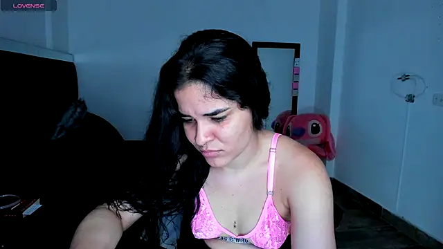 SweetMegan 1 online show from October 3, 2025, 10:40 pm