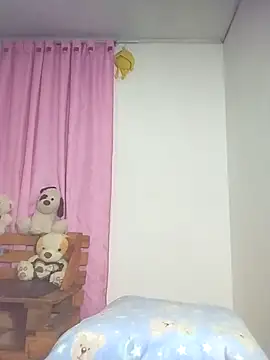 KATYGONZALEZ online show from December 19, 2025, 8:21 am