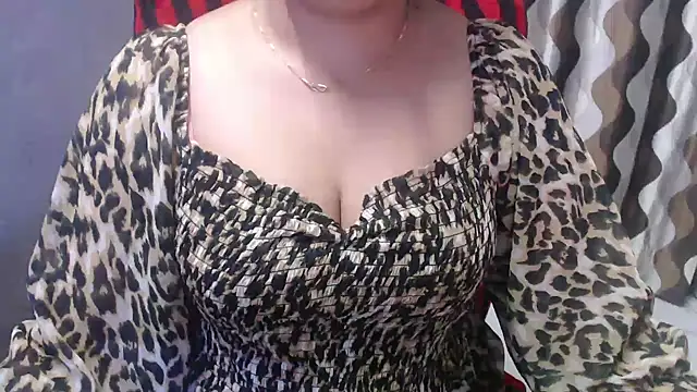 Snapshot of Kaur_Jannat chatting on January 2, 2025, 6:12 pm Kaur Jannat online show from January 2, 2025, 6:12 pm