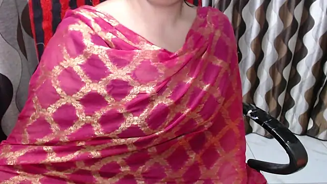 Snapshot of Kaur_Jannat chatting on February 4, 2025, 9:20 pm Kaur Jannat online show from February 4, 2025, 9:20 pm